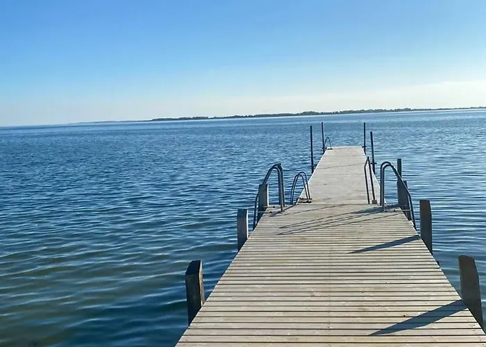 Find Peace In Cosiest Setting With Sea Glimpse * Assens